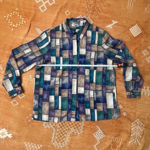 Alfred Dunner Vintage Abstract Geometric Blouse – Long Sleeve Satin Feel, Size 1 - Picture 2 of 5